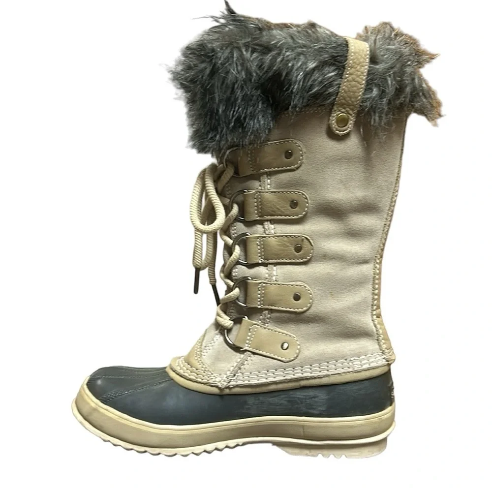 Sorel‎ Joan of Arctic Boots Women’s 7 Waterproof Warm Winter Outdoors in Oatmeal